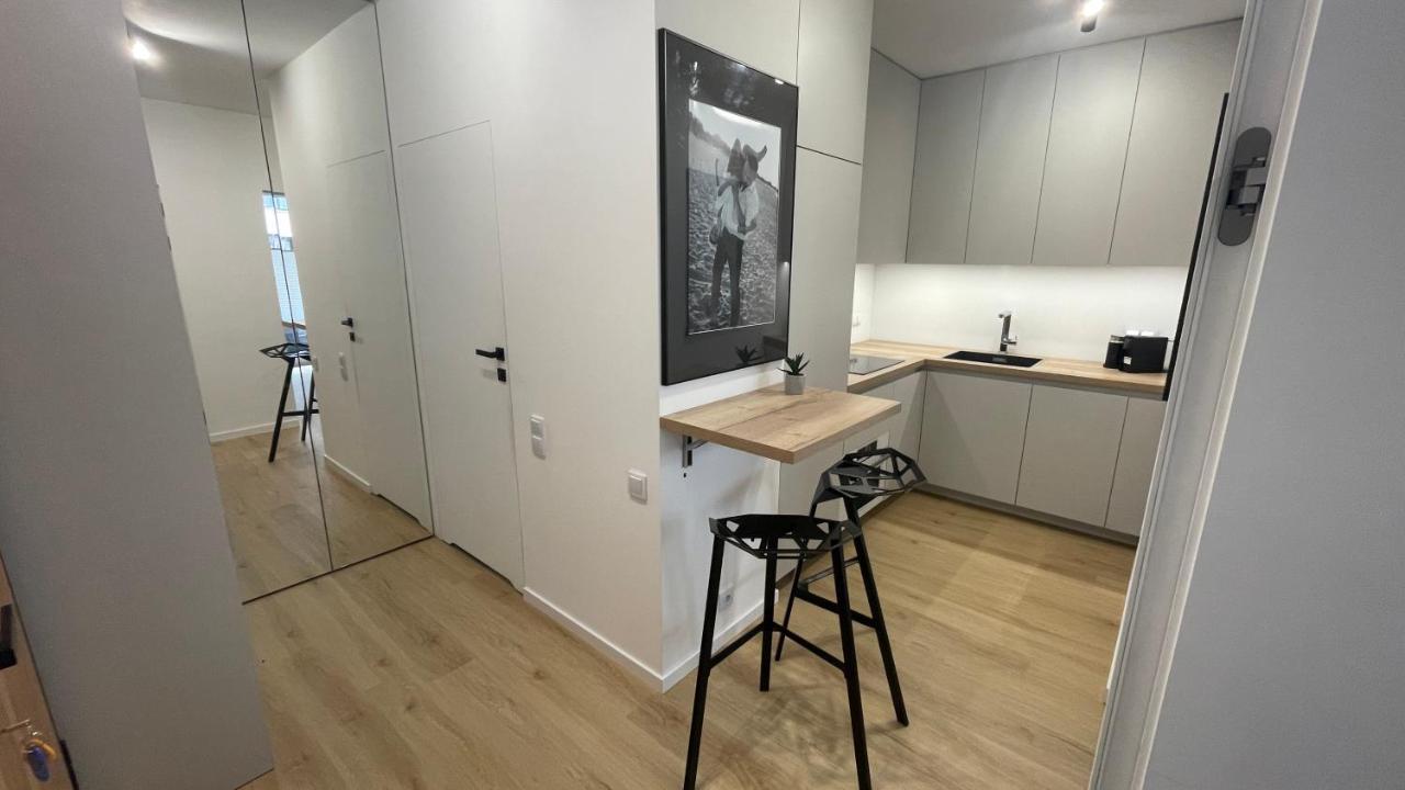 Apartament 4 Bed 2 Room Warsaw Varsóvia Exterior foto